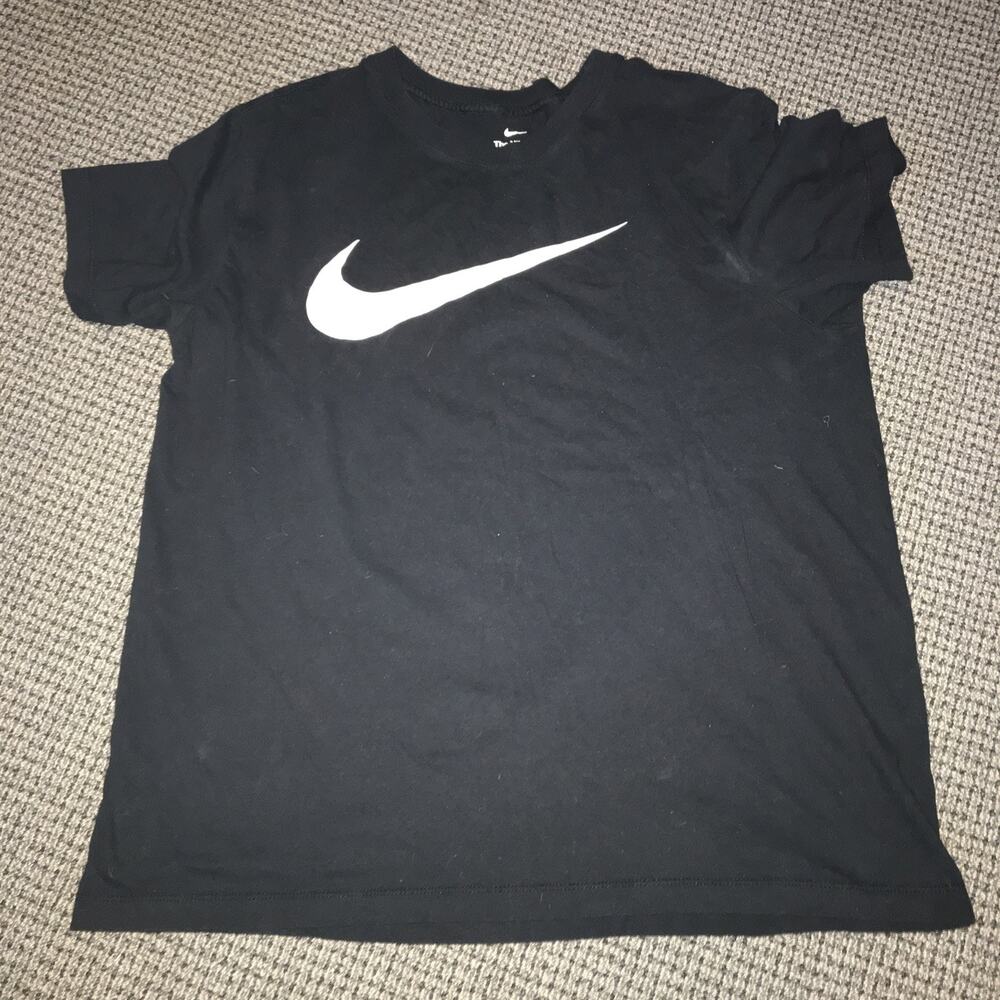 Nike‎ Adult Large Black Tee With Swoosh Logo